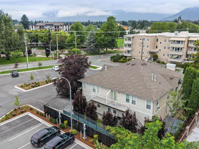 2-46008 Bole Avenue - 2
