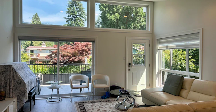 Upper-1015 Jefferson Avenue, West Vancouver, BC, V7T 2A6