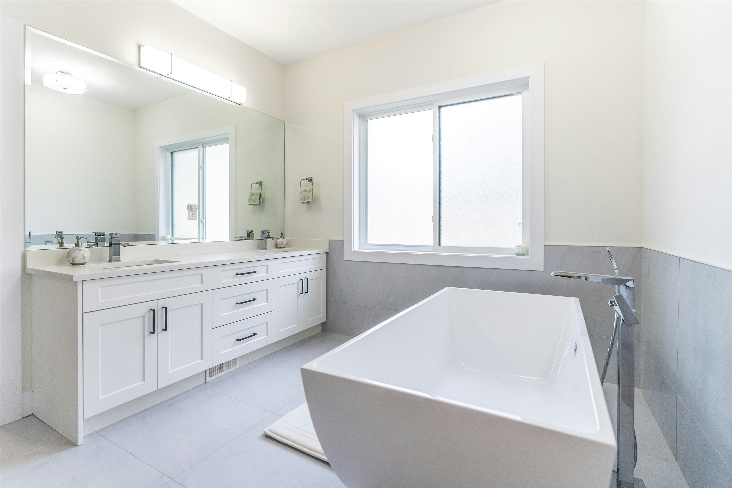 9732 182 Street, Surrey, BC, V4N 5A9 - 18