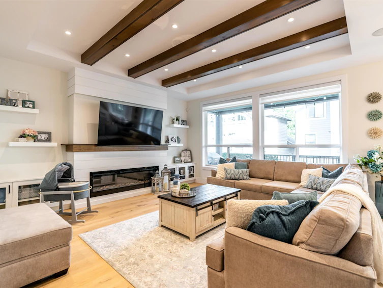 9732 182 Street, Surrey, BC, V4N 5A9 - 2