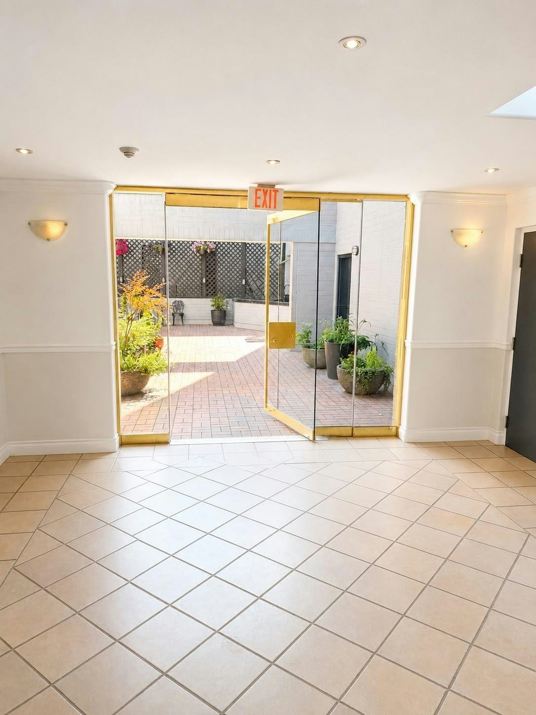 605-1270 Robson Street, Vancouver, BC, V6E 3Z6 - 9