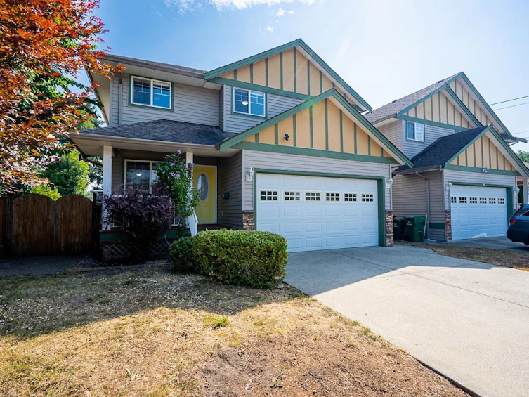 9570A Hazel Street, Chilliwack, BC, V2P 5N9