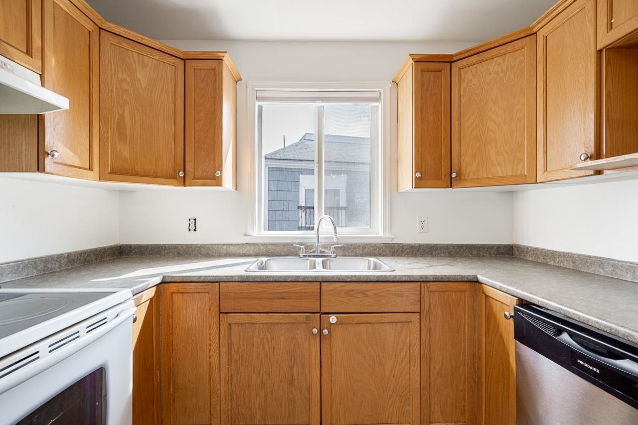 9570A Hazel Street, Chilliwack, BC, V2P 5N9 - 10