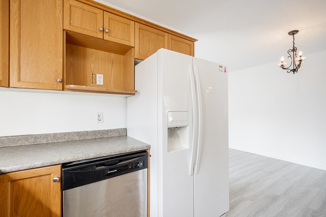 9570A Hazel Street, Chilliwack, BC, V2P 5N9 - 11