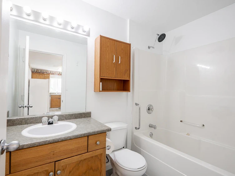 9570A Hazel Street, Chilliwack, BC, V2P 5N9 - 32