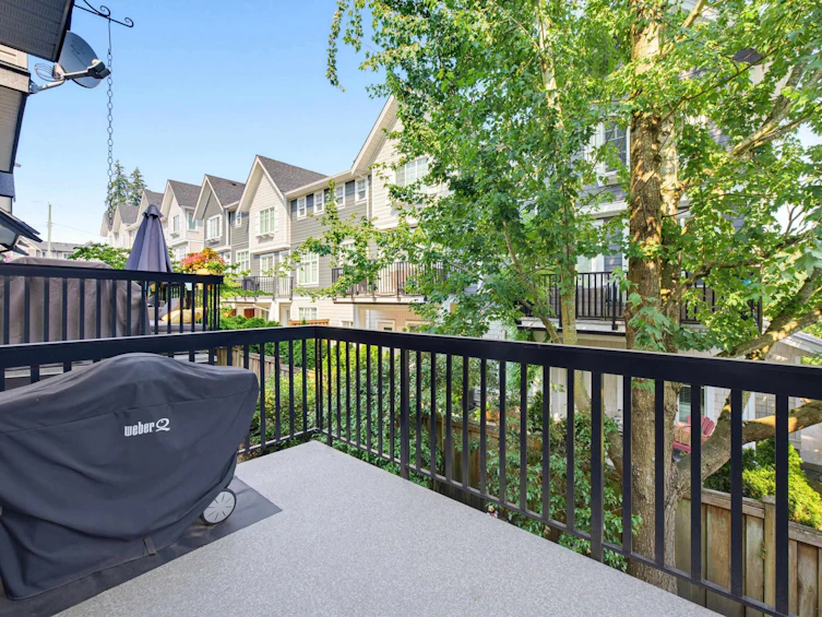 92-19932 70 Avenue, Langley, BC, V2Y 3C6 - 19