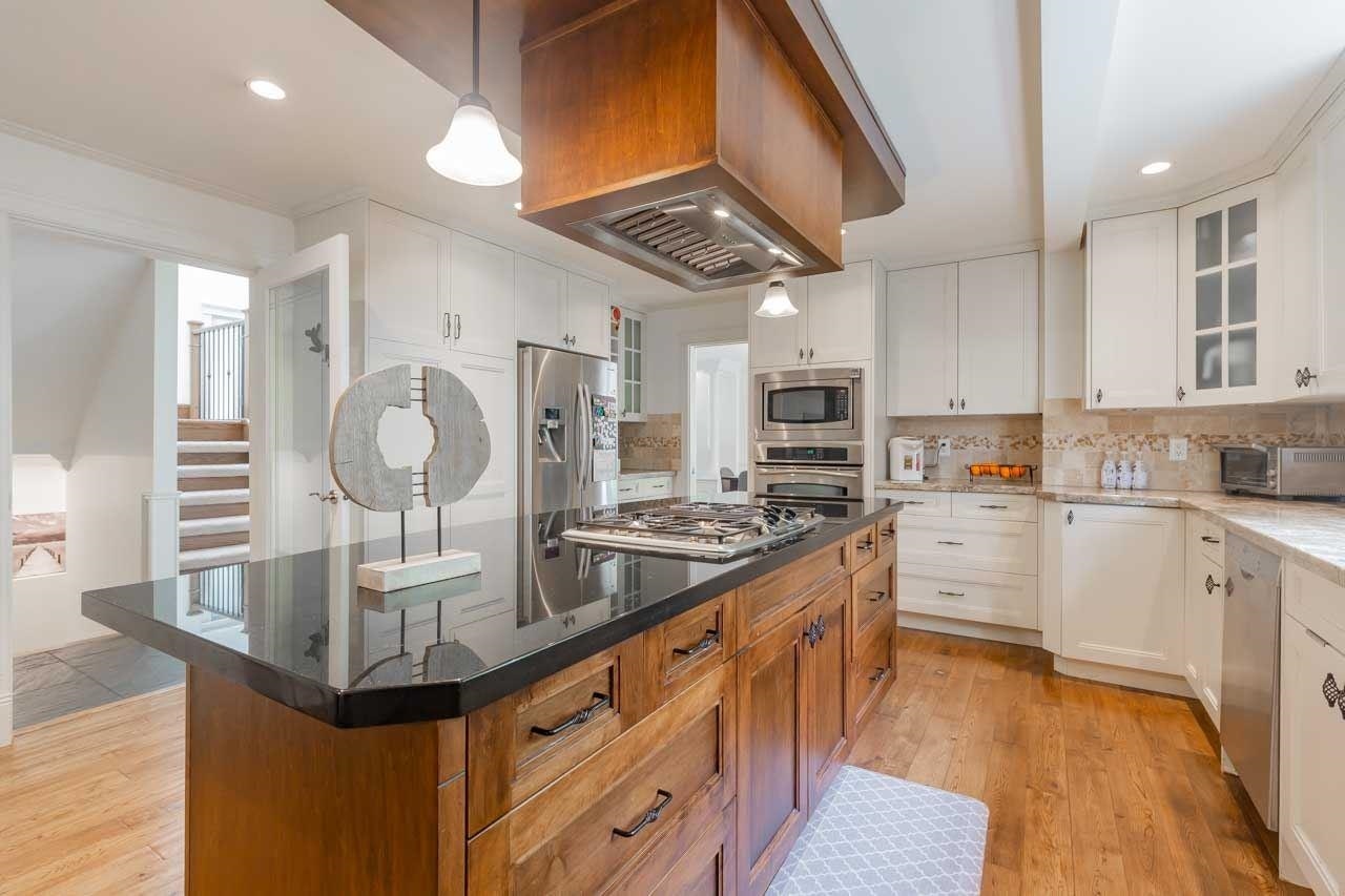 5890 Braemar Avenue, Burnaby, BC, V5E 3L5 - 8