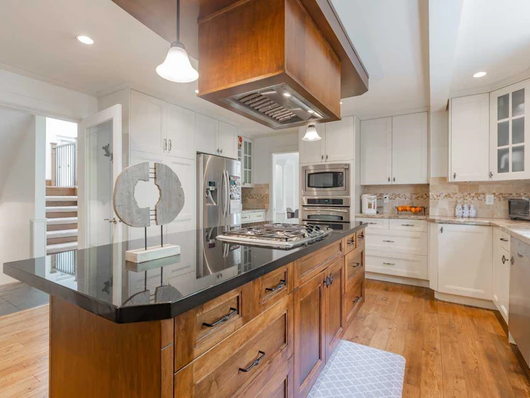 5890 Braemar Avenue, Burnaby, BC, V5E 3L5 - 8
