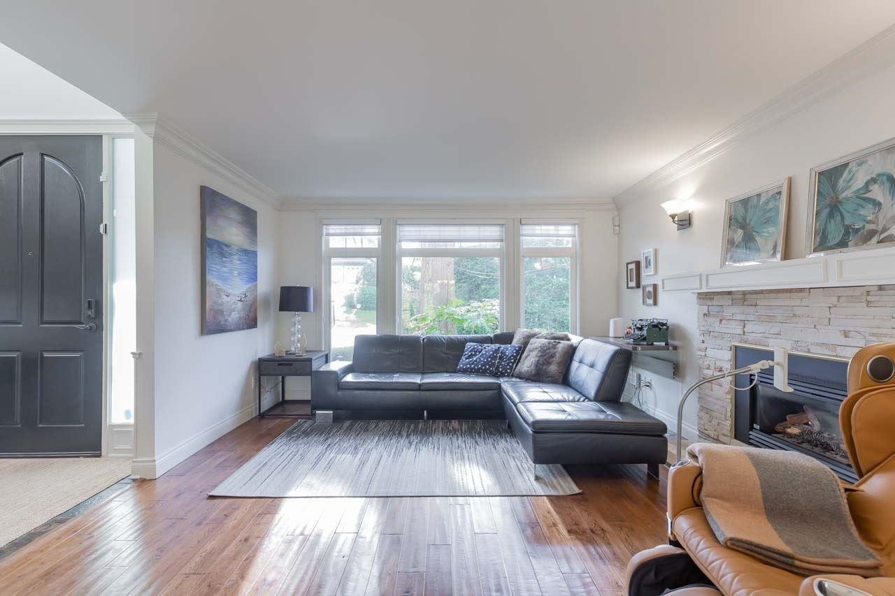 5890 Braemar Avenue - 4