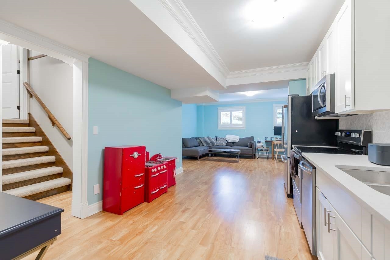 5890 Braemar Avenue, Burnaby, BC, V5E 3L5 - 27