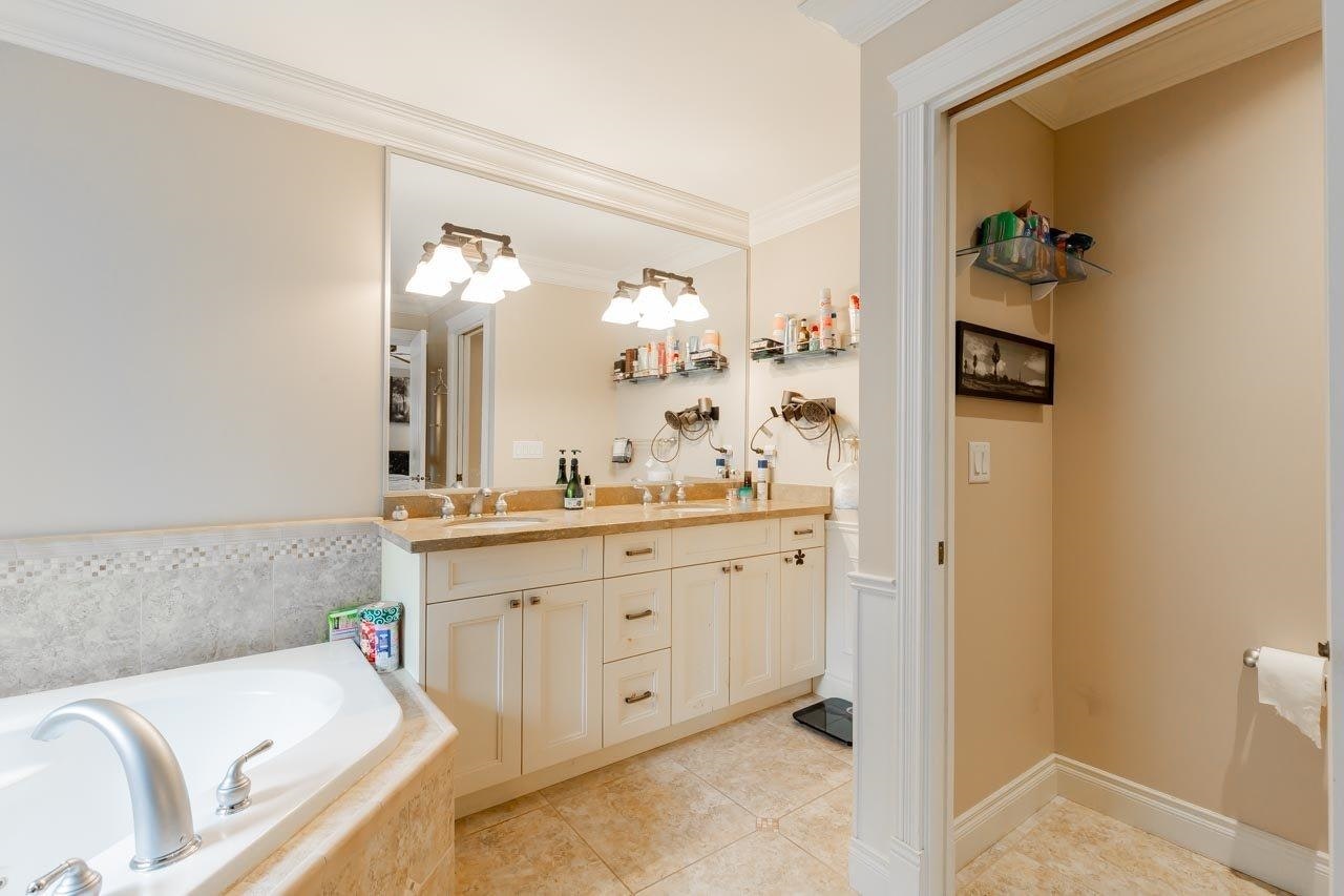 5890 Braemar Avenue, Burnaby, BC, V5E 3L5 - 18