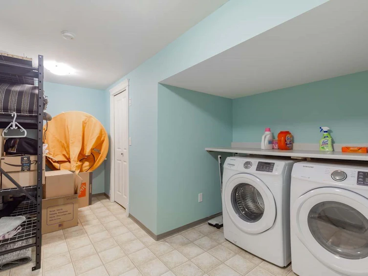 5890 Braemar Avenue, Burnaby, BC, V5E 3L5 - 32