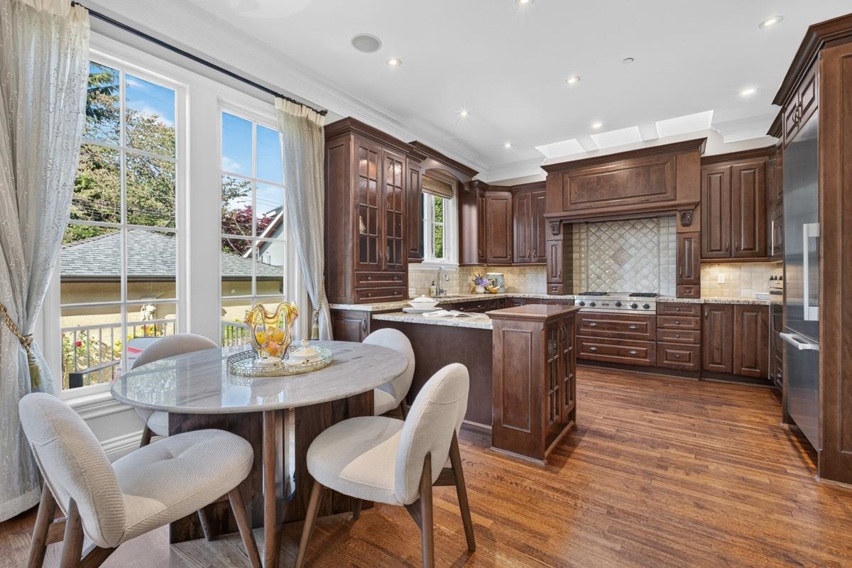4339 W 9th Avenue, Vancouver, BC, V6R 2C8 - 9