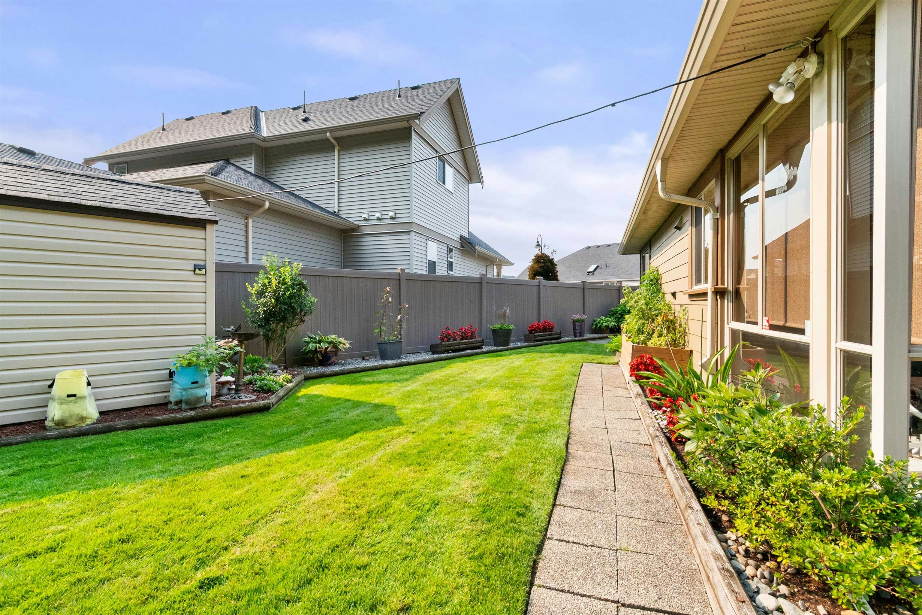 164-46000 Thomas Road - 5