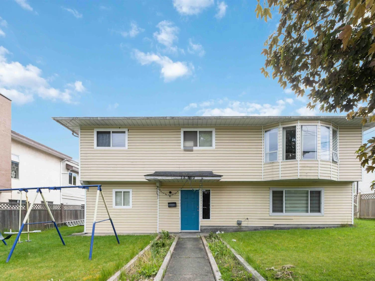 13430 64 Avenue, Surrey, BC, V3W 8V6
