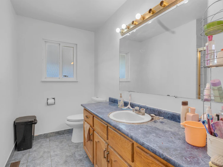 13430 64 Avenue, Surrey, BC, V3W 8V6 - 11