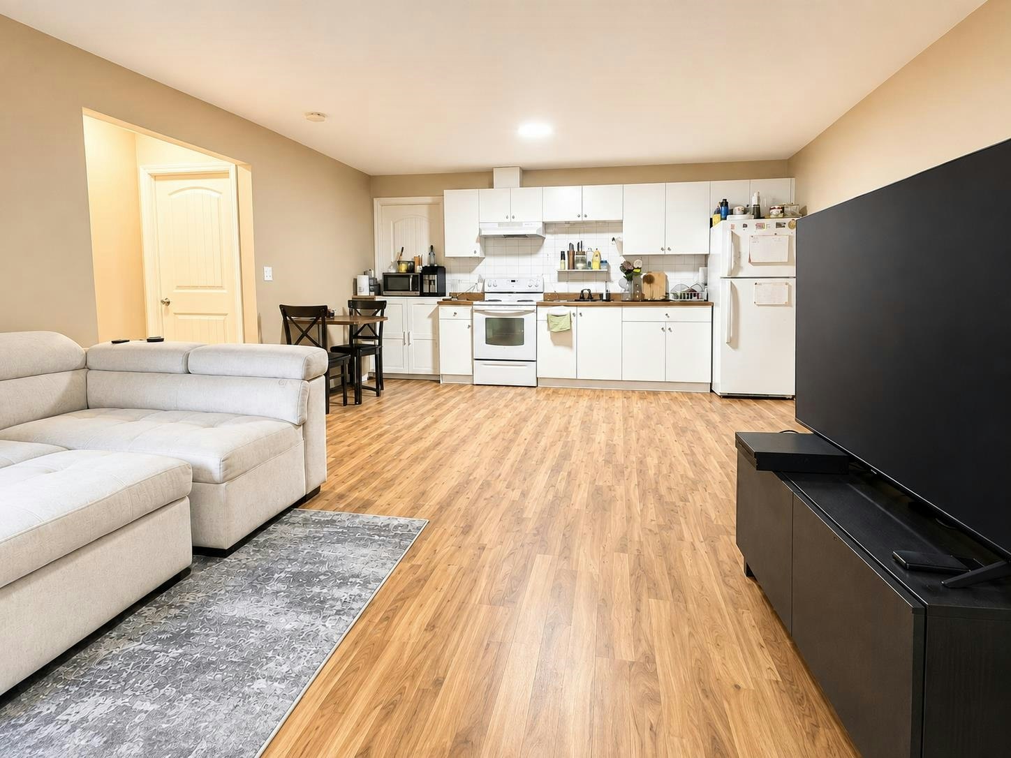 8690 E Tulsy Crescent, Surrey, BC, V3W 7A4 - 35
