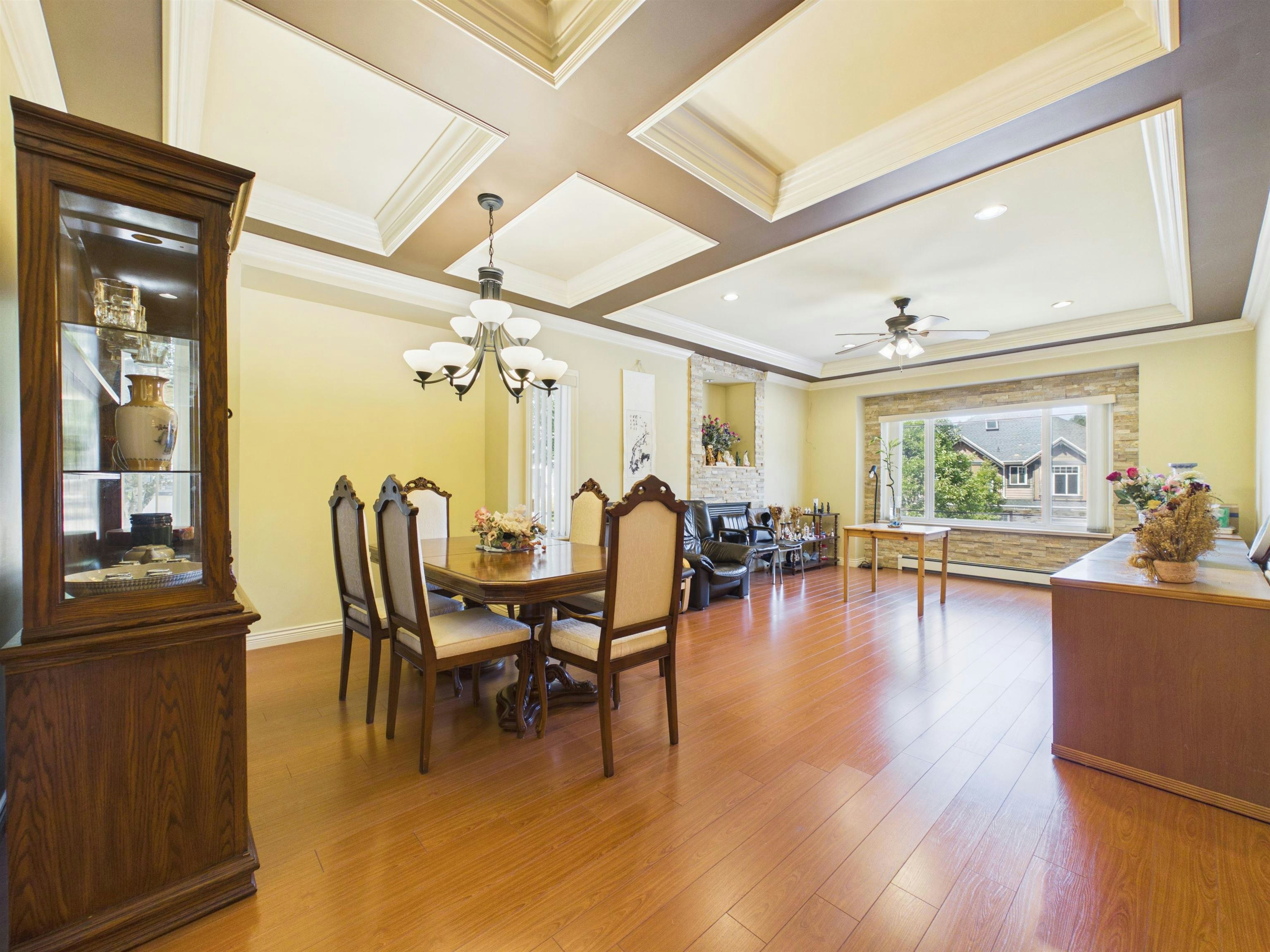 8690 E Tulsy Crescent, Surrey, BC, V3W 7A4 - 9