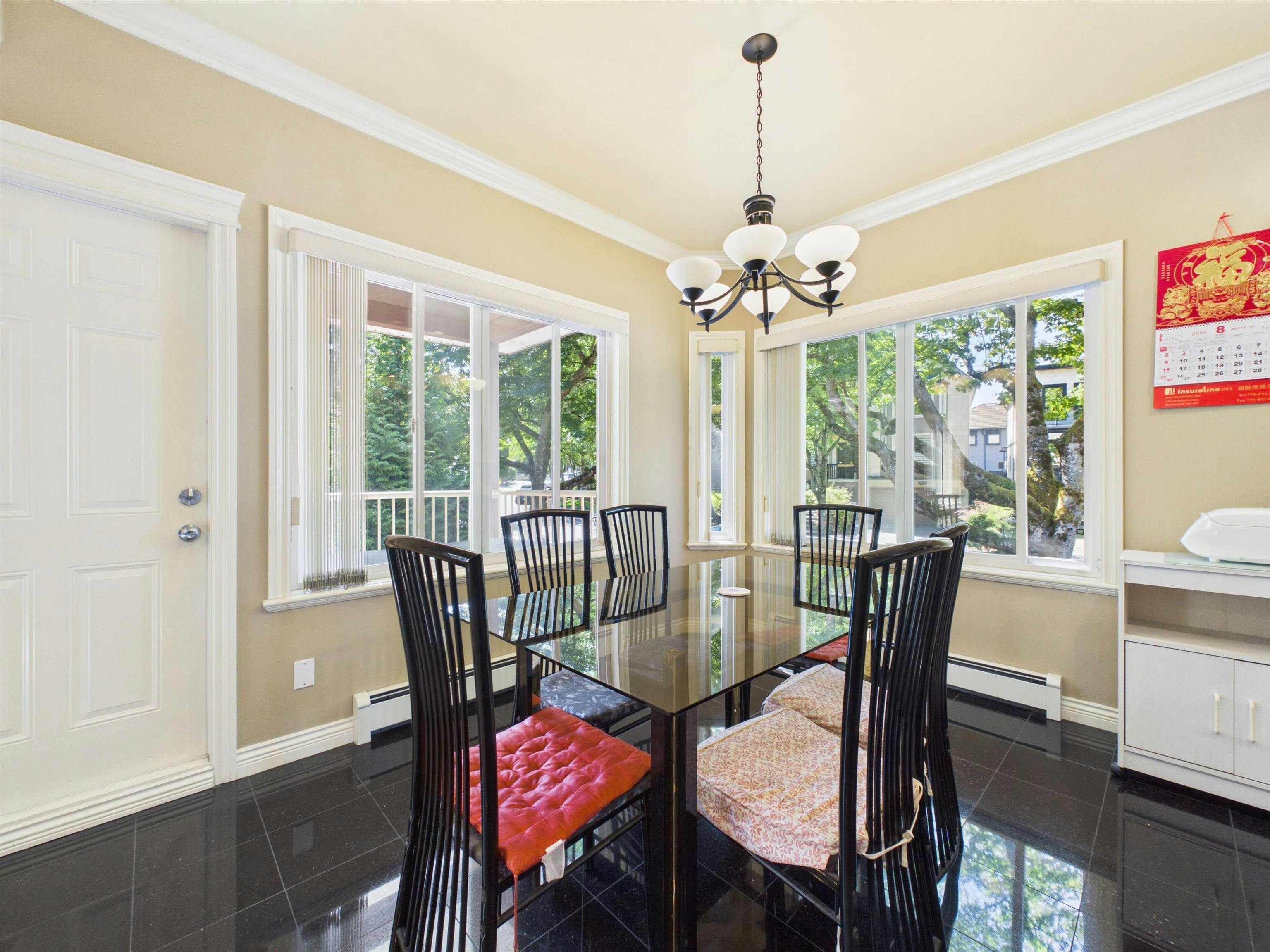 8690 E Tulsy Crescent, Surrey, BC, V3W 7A4 - 24