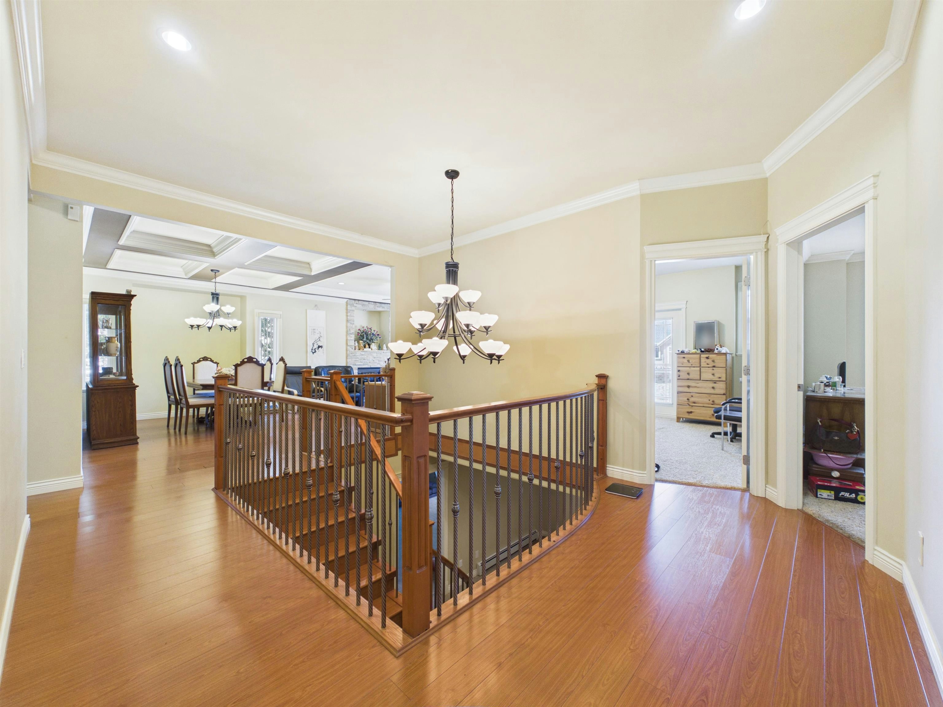 8690 E Tulsy Crescent, Surrey, BC, V3W 7A4 - 14