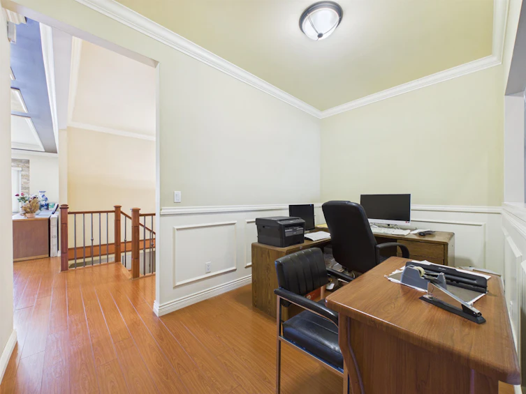8690 E Tulsy Crescent, Surrey, BC, V3W 7A4 - 16