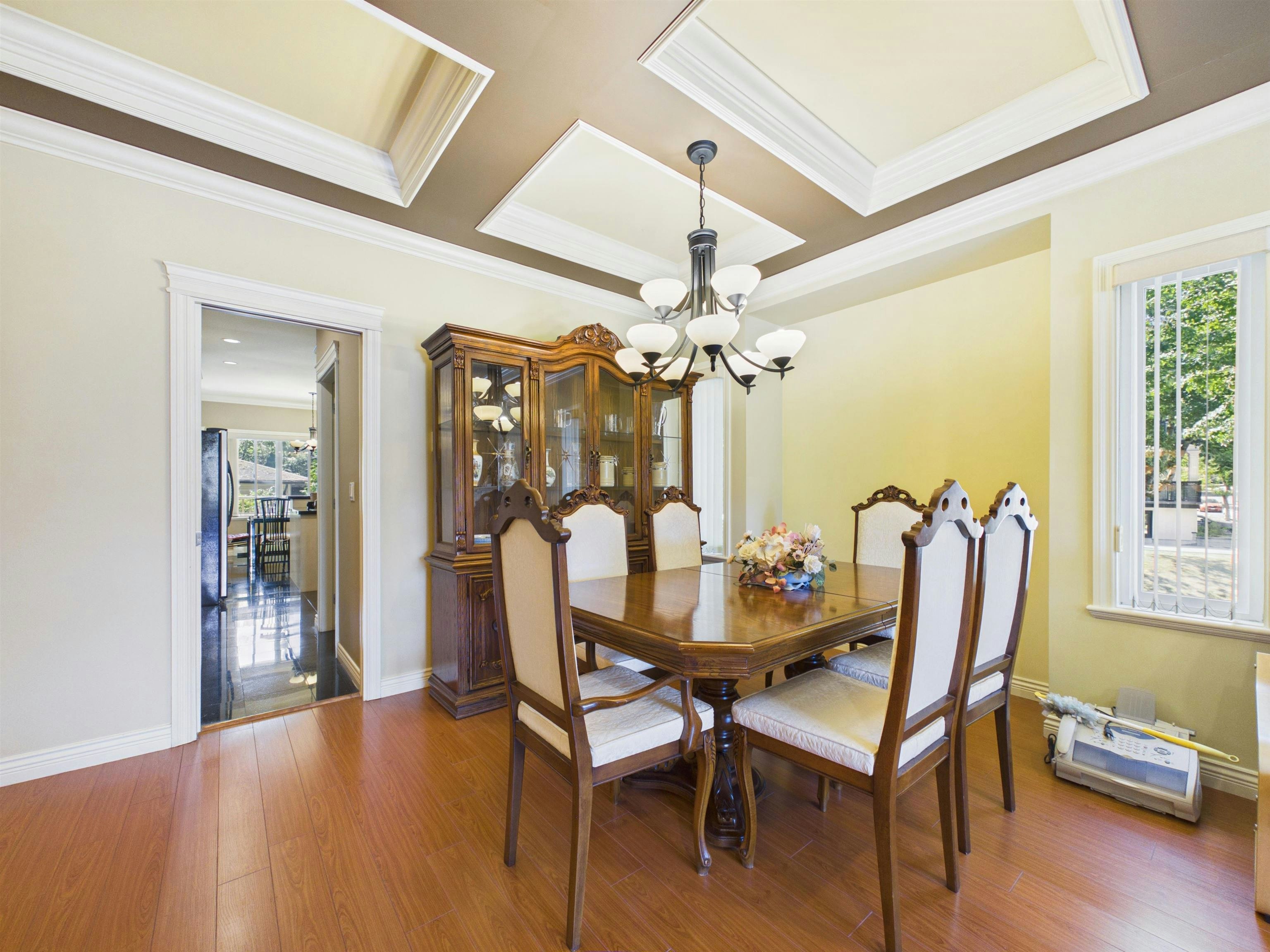 8690 E Tulsy Crescent, Surrey, BC, V3W 7A4 - 11
