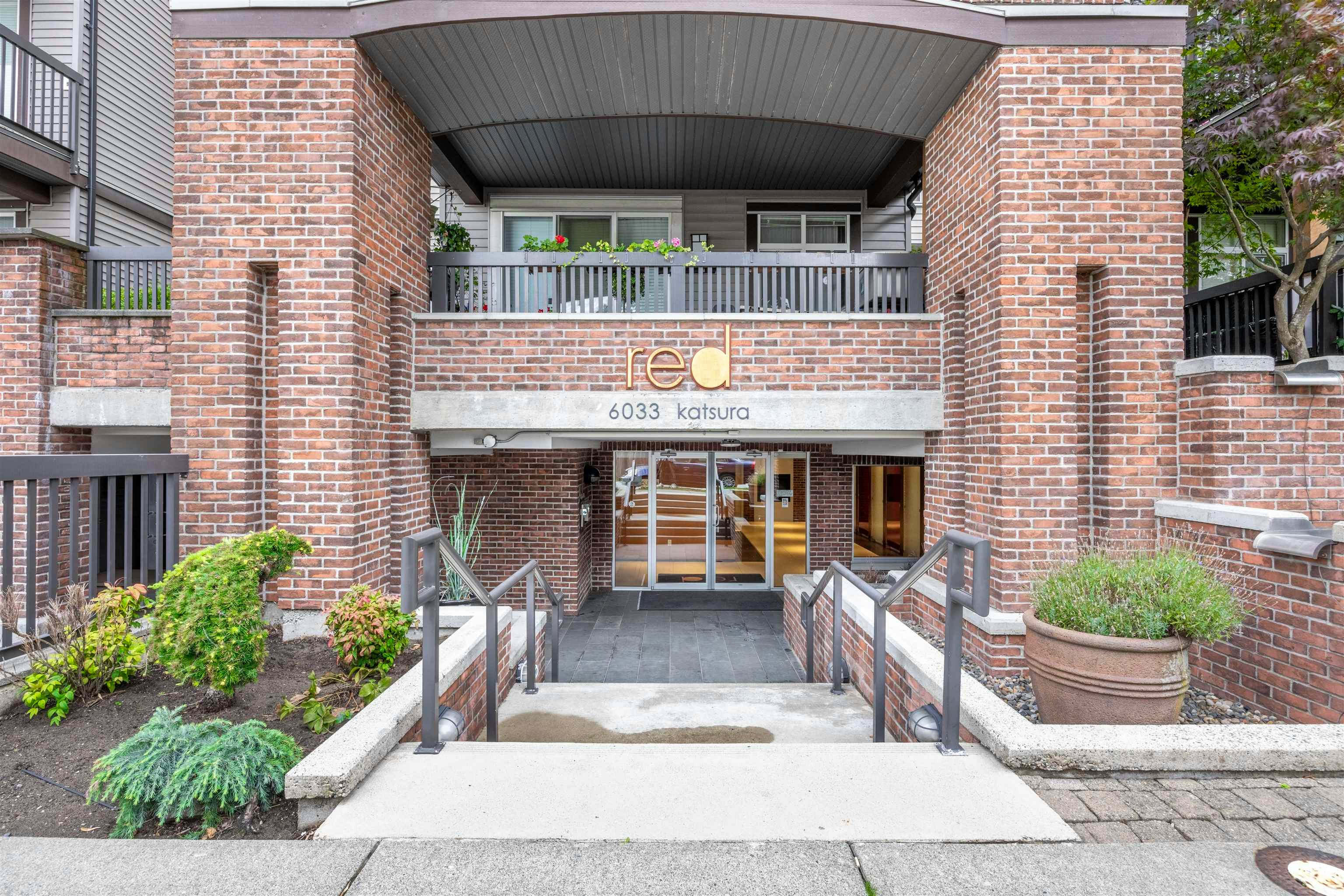 105-6033 Katsura Street - 3