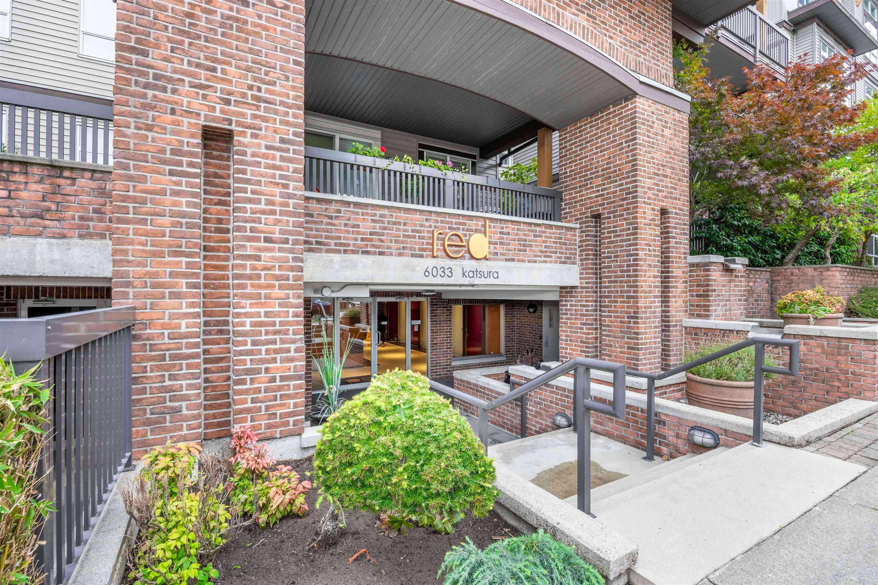 105-6033 Katsura Street - 2
