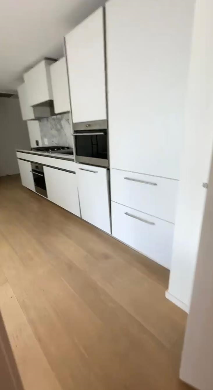 801-889 Pacific Street, Vancouver, BC, V6Z 1C3 - 3
