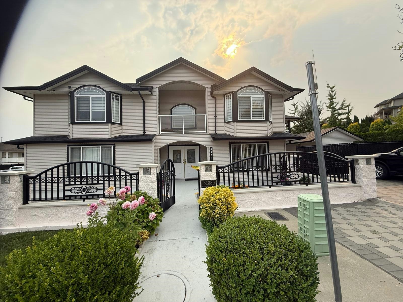 31380 Homestead Crescent, Abbotsford, BC, V2T 6V5