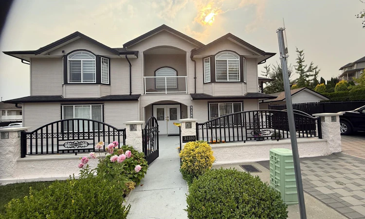 31380 Homestead Crescent