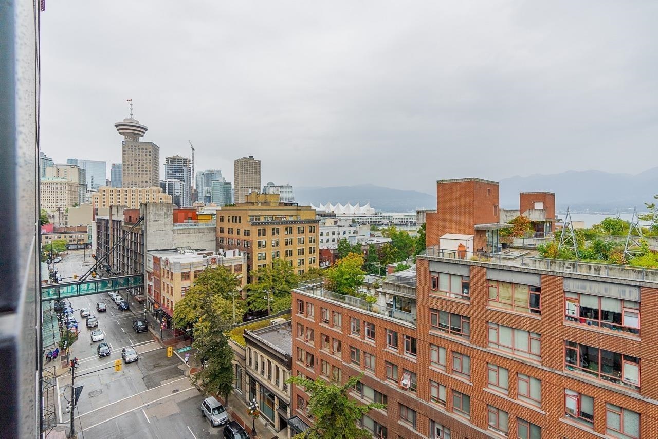 1011-66 Cordova Street, Vancouver, BC, V6B 0L2