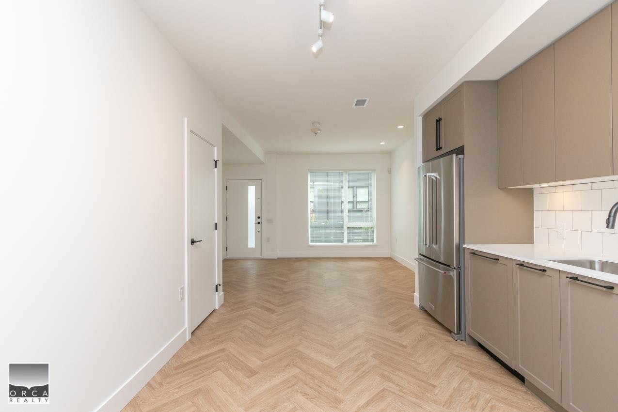2-9278 Slopes Mews, Burnaby, BC, V5A 0G1 - 12