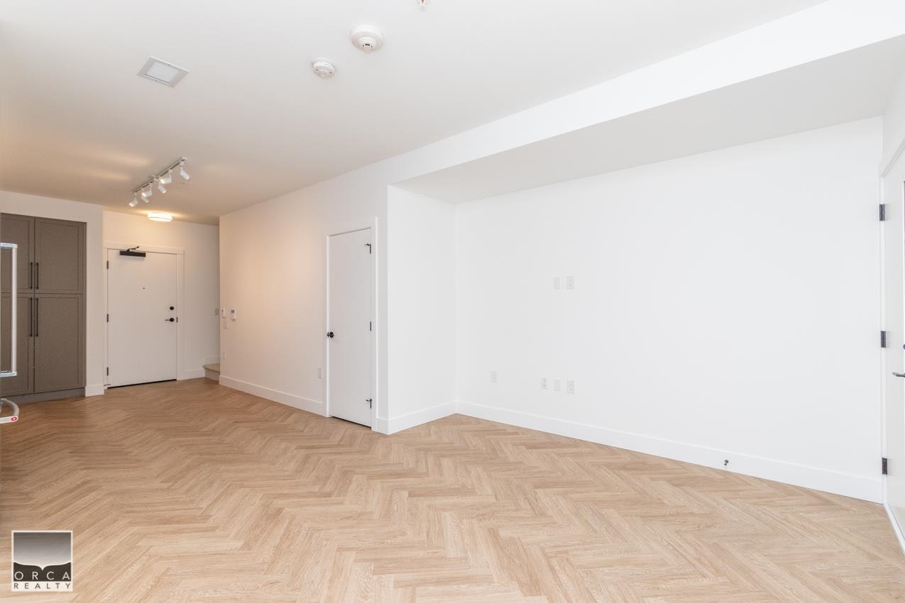 2-9278 Slopes Mews, Burnaby, BC, V5A 0G1 - 10