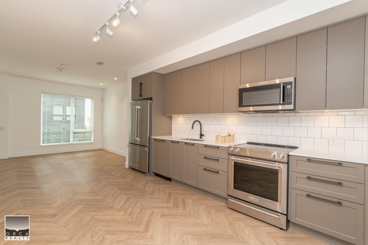 2-9278 Slopes Mews, Burnaby, BC, V5A 0G1 - 13