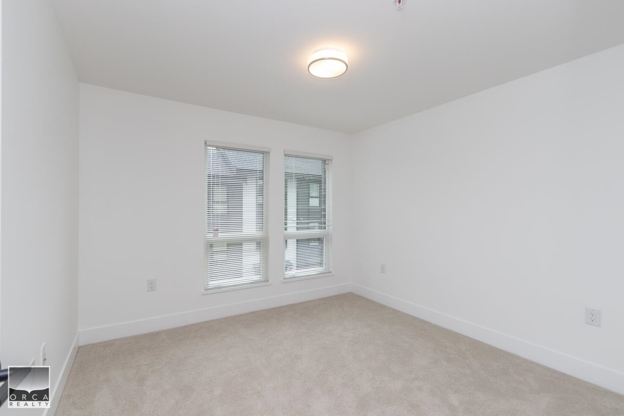 2-9278 Slopes Mews, Burnaby, BC, V5A 0G1 - 9