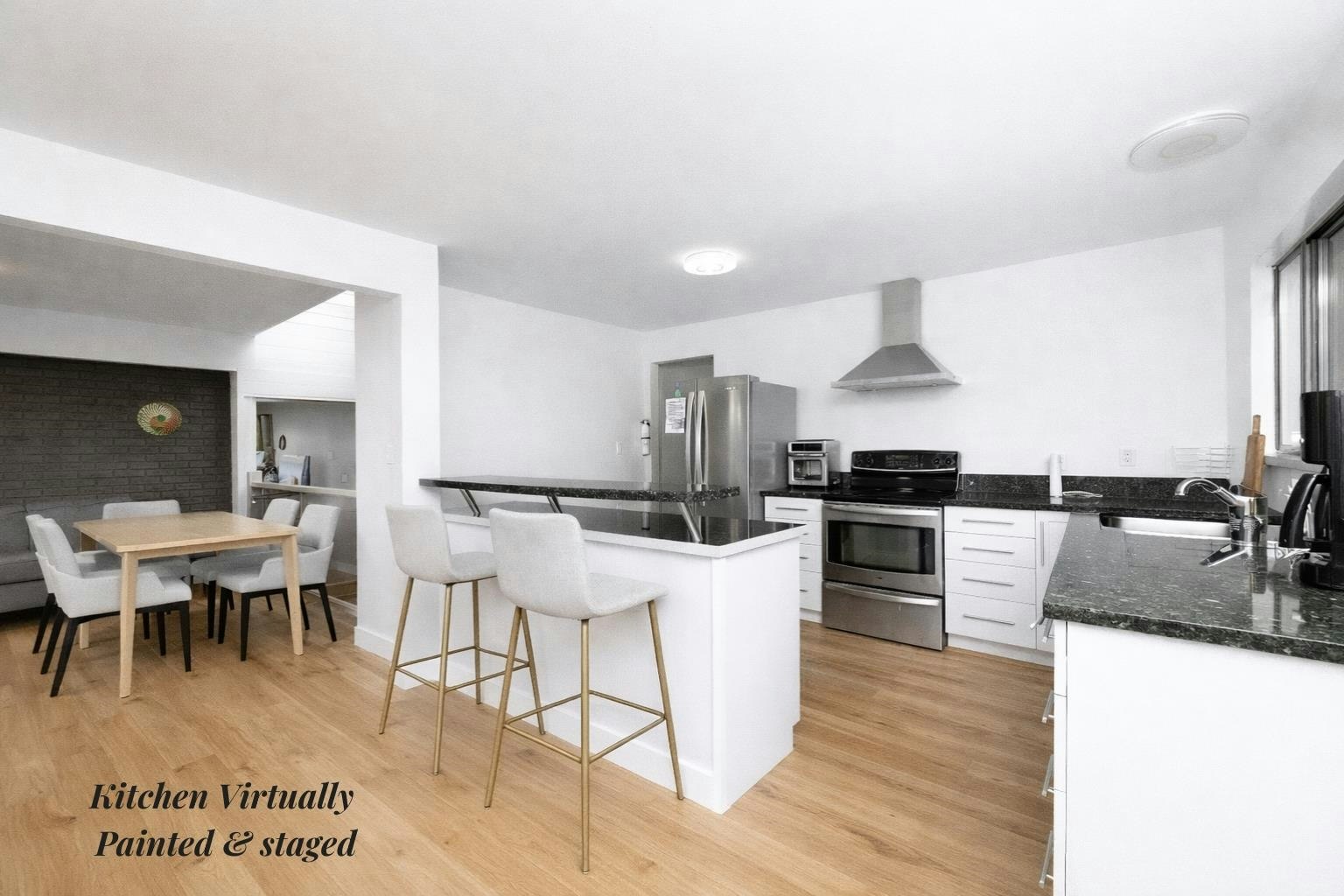 4934 Geer Road, Sechelt, BC, V0N 3A2 - 12