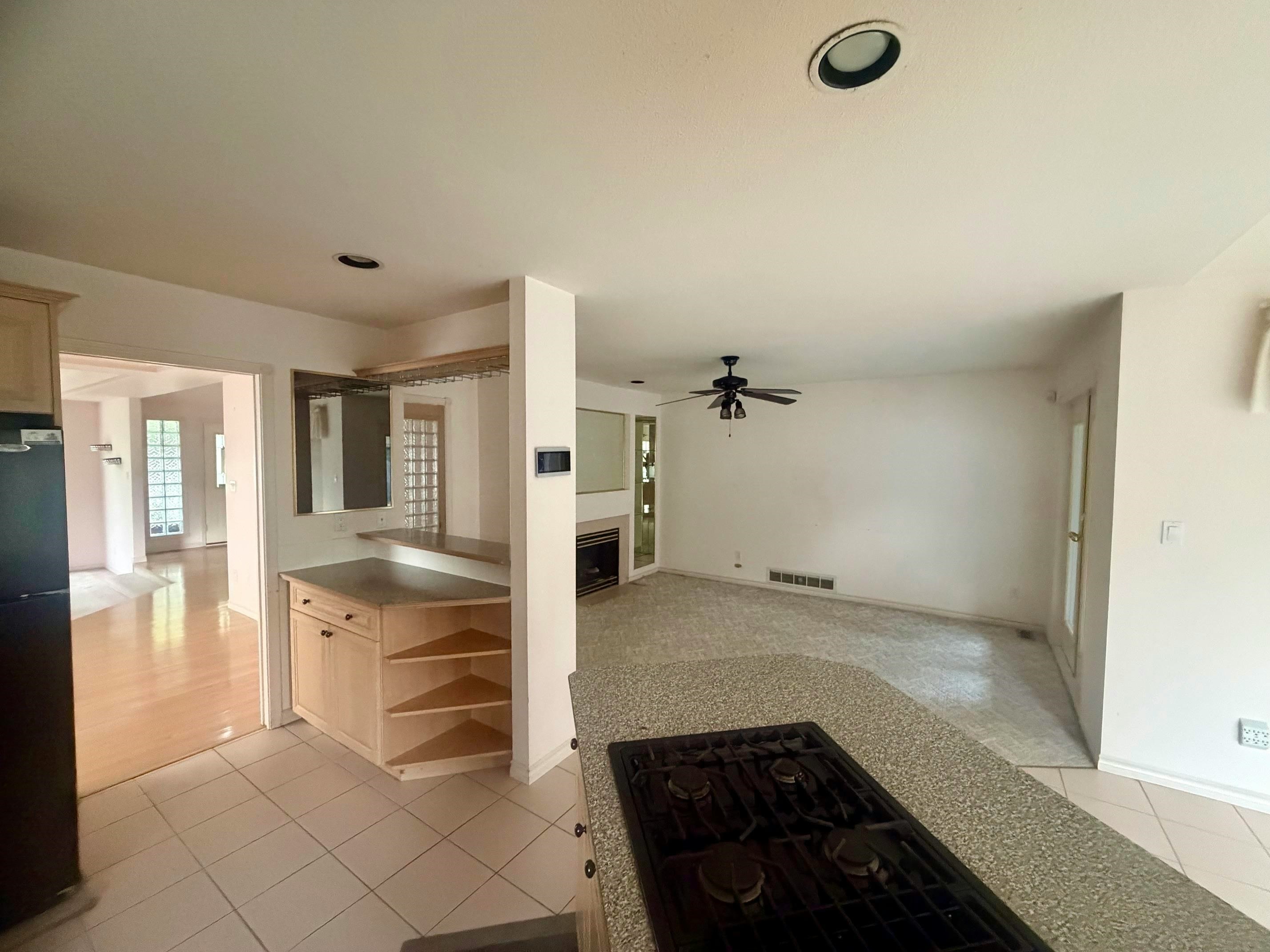 8537 166 Street, Surrey, BC, V4N 3H1 - 10