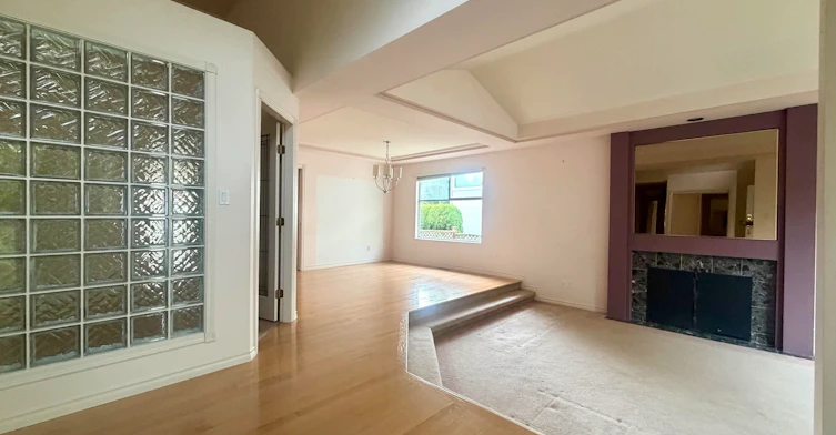 8537 166 Street, Surrey, BC, V4N 3H1 - 4