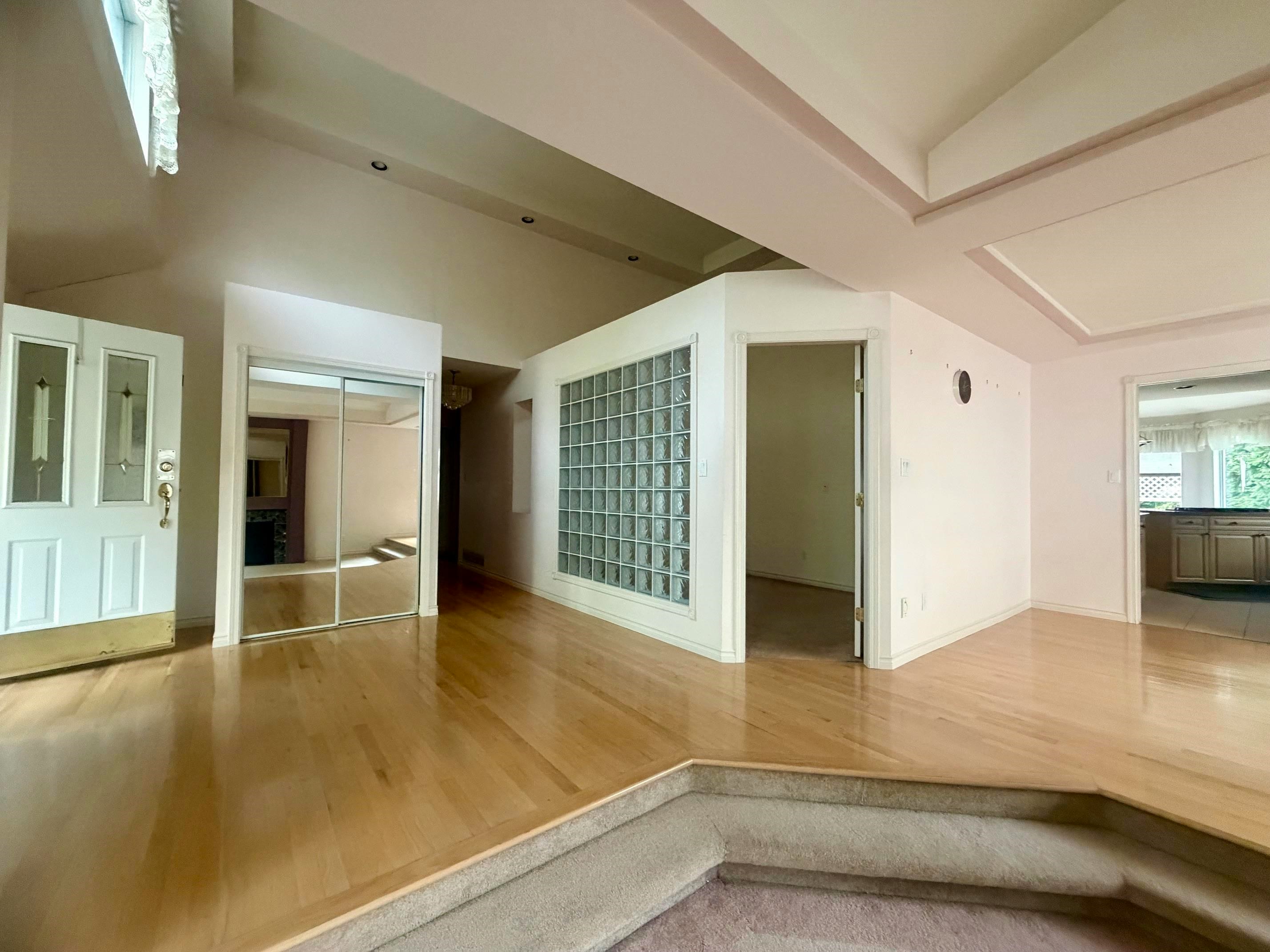 8537 166 Street, Surrey, BC, V4N 3H1 - 6