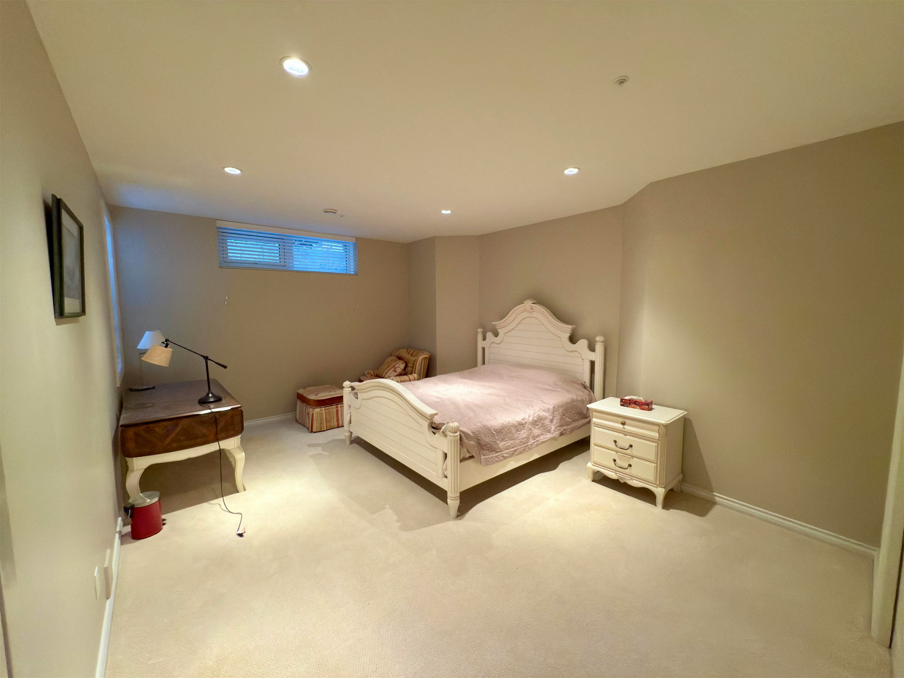 4000 West 3rd Avenue, Vancouver, BC, V6R 1N4 - 7