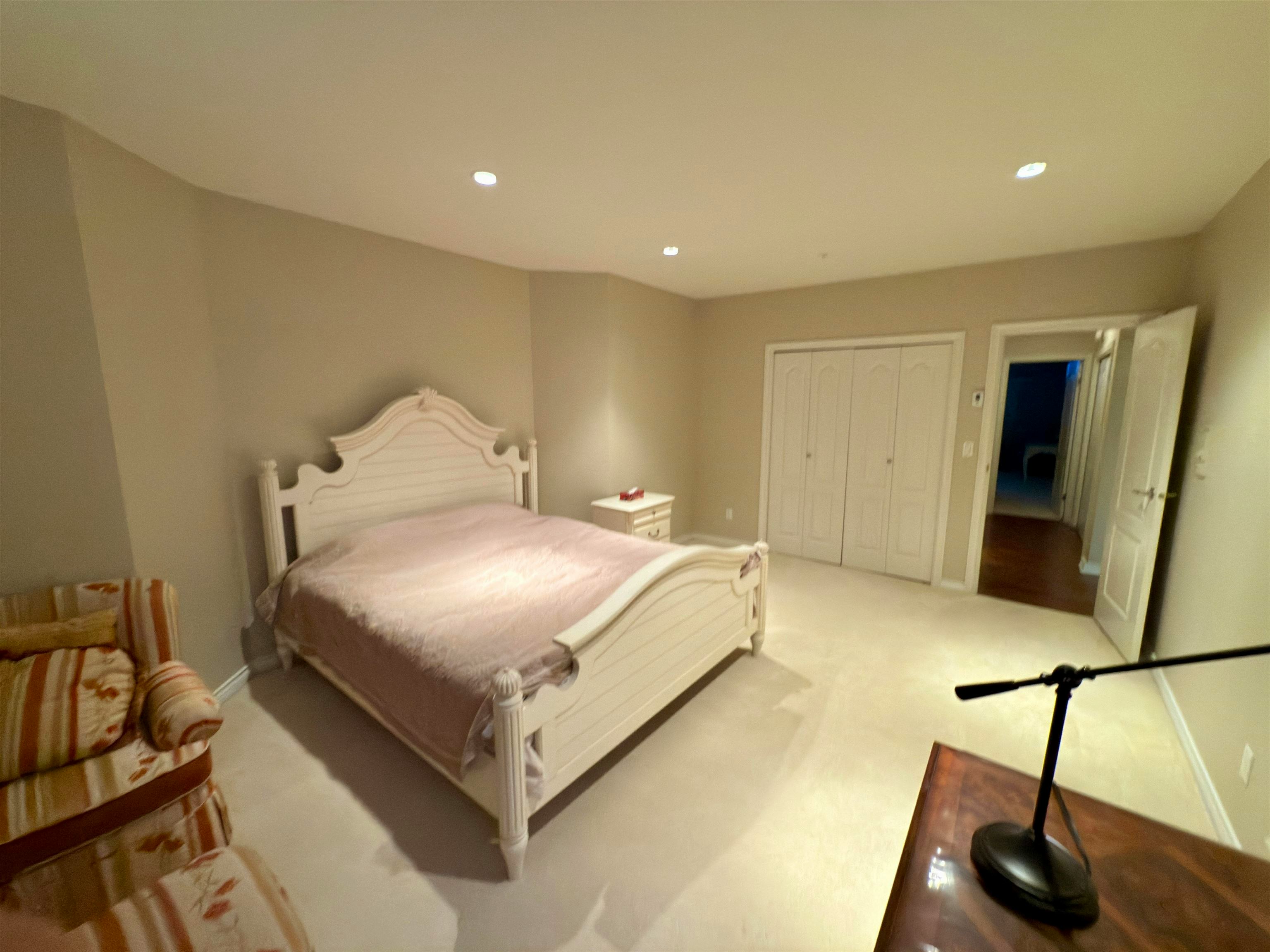 4000 West 3rd Avenue, Vancouver, BC, V6R 1N4 - 8