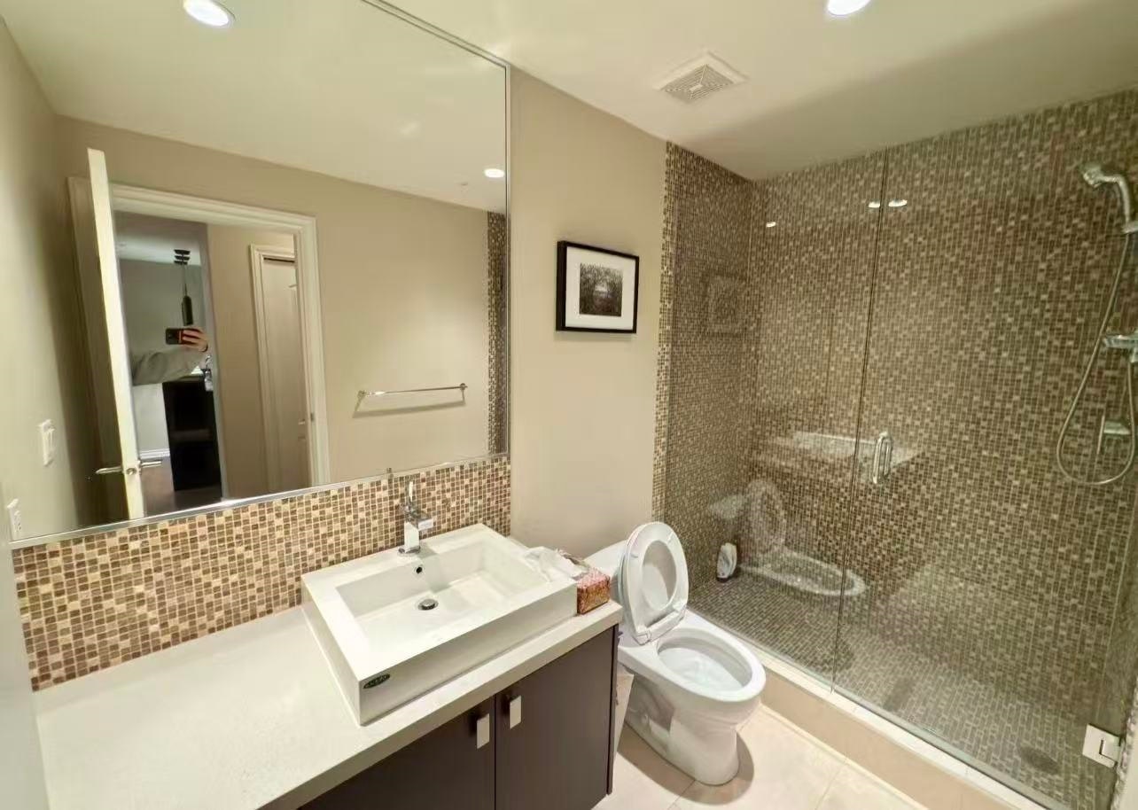 4600 West 3rd Avenue, Vancouver, BC, V6R 1N4 - 9