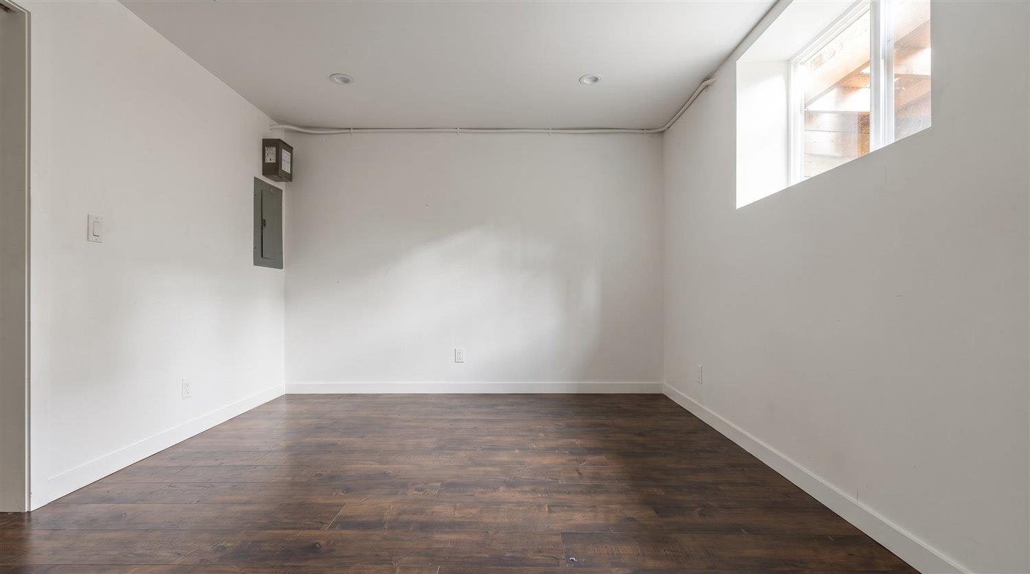 6944 208a Street, Langley, BC, V2Y 0G1 - 30