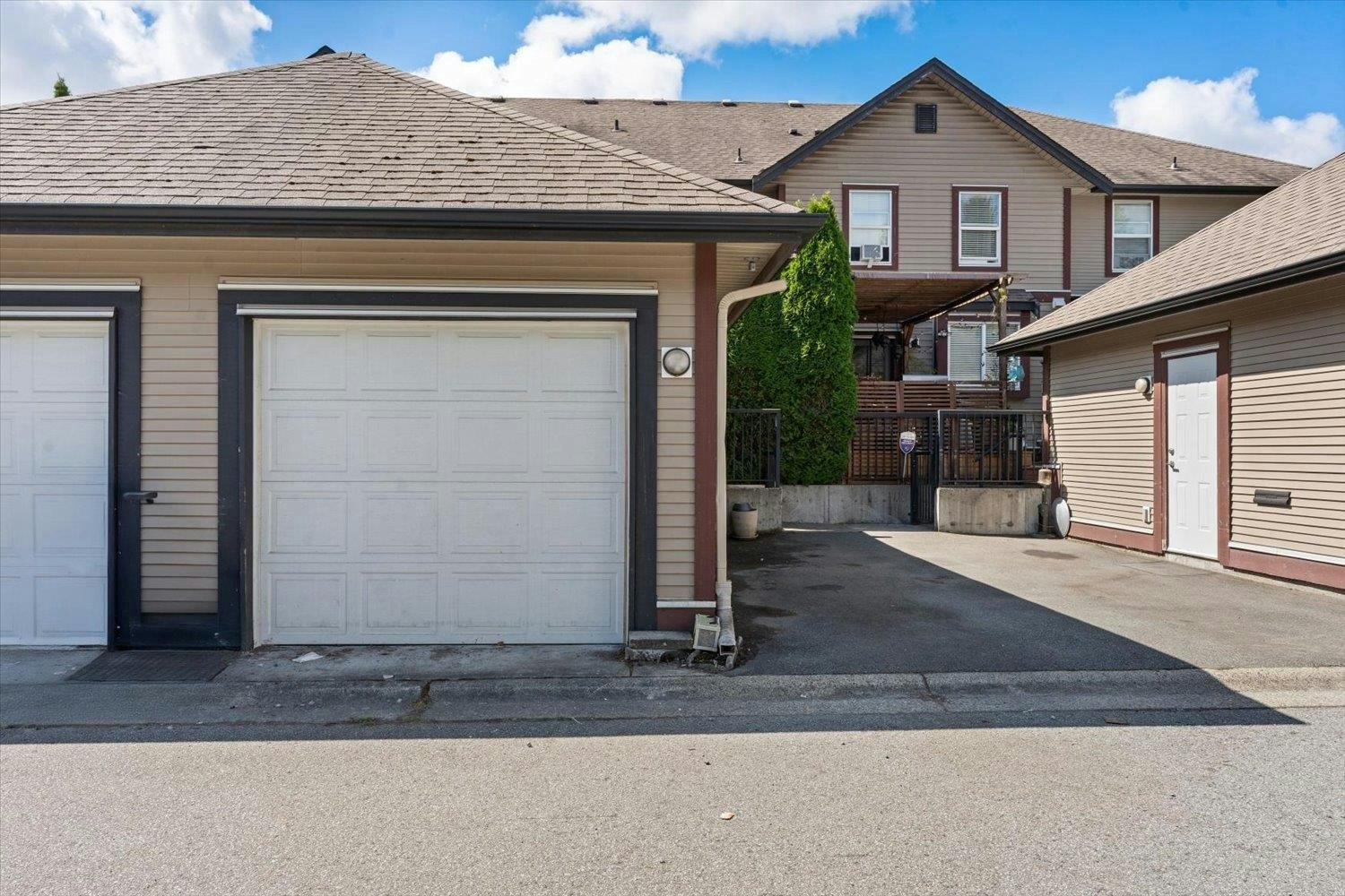 6944 208a Street, Langley, BC, V2Y 0G1 - 34