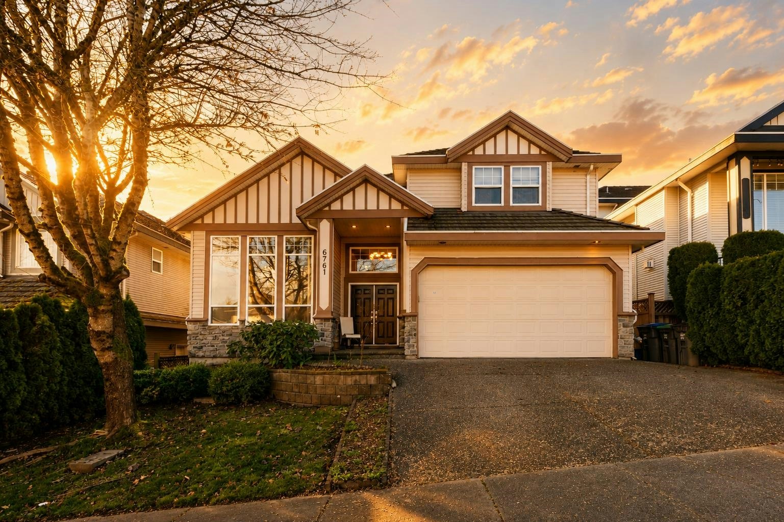 6761 145a Street, Surrey, BC, V3S 0T2