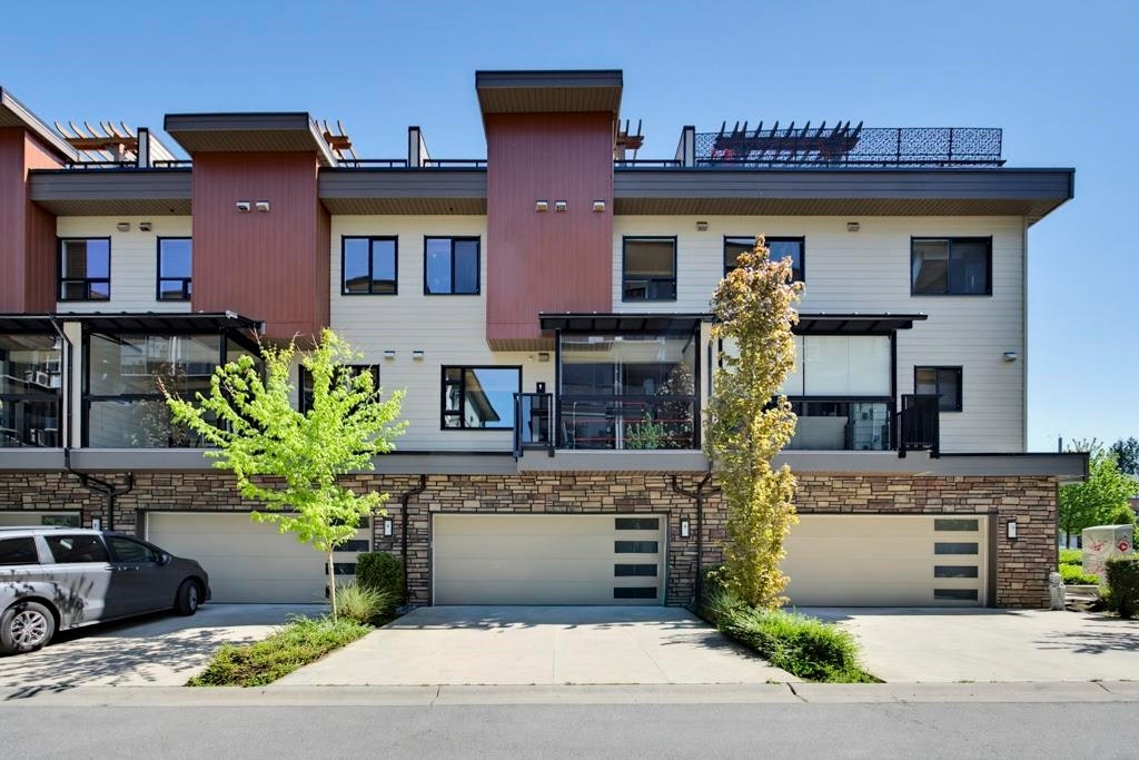 9-8567 204 Street, Langley, BC, V2Y 3R2 - 9