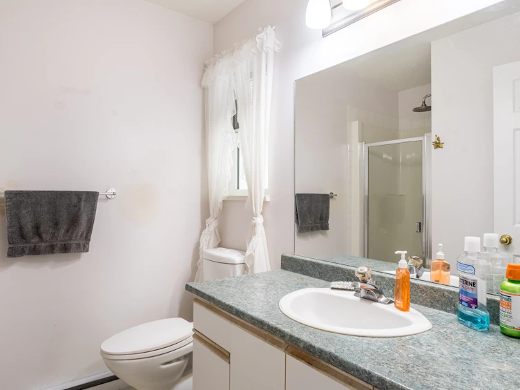 5728 Trail Avenue, Sechelt, BC, V7Z 0L8 - 25