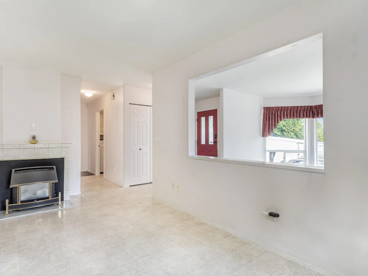 5728 Trail Avenue, Sechelt, BC, V7Z 0L8 - 17