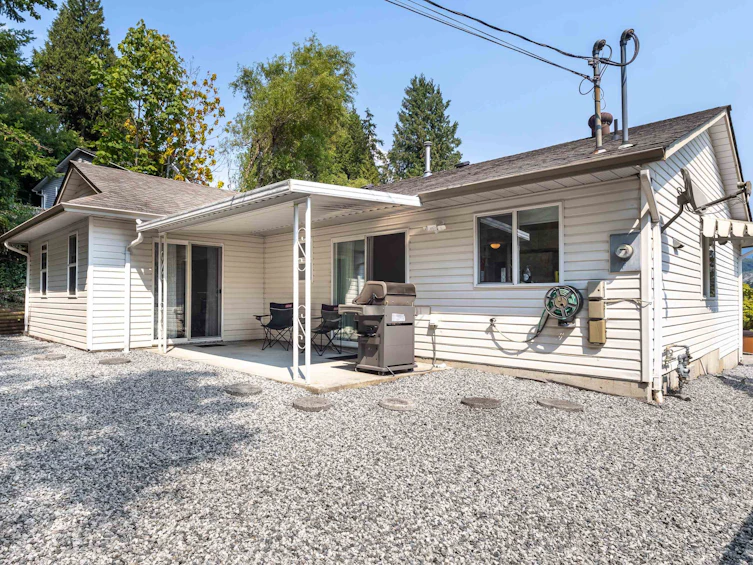 5728 Trail Avenue, Sechelt, BC, V7Z 0L8 - 32